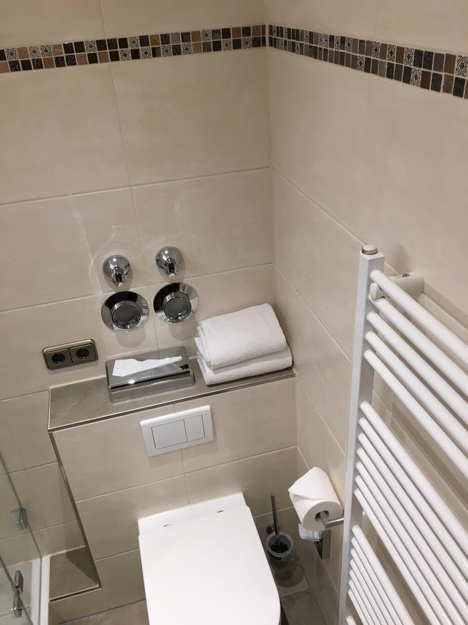 Parkhotel Leiser Planegg Kamer foto